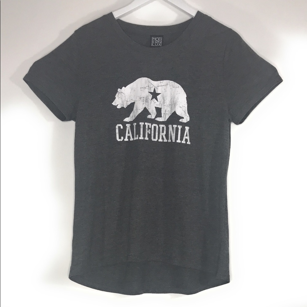 🌟 Modern Lux California Bear Grey  T-Shirt XL